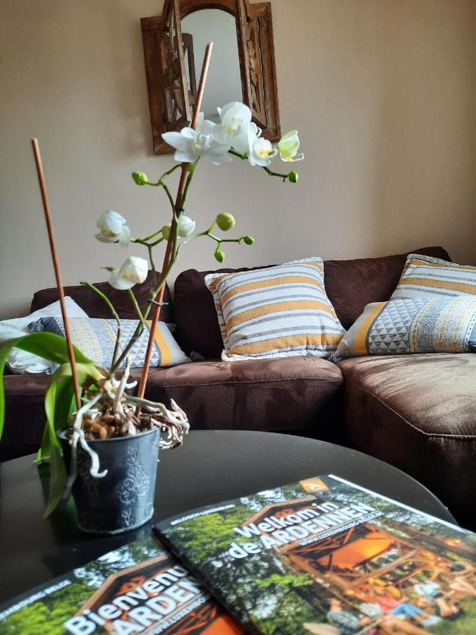 Aux Saveurs D'Enneille Bed & Breakfast ดูร์บี ภายนอก รูปภาพ
