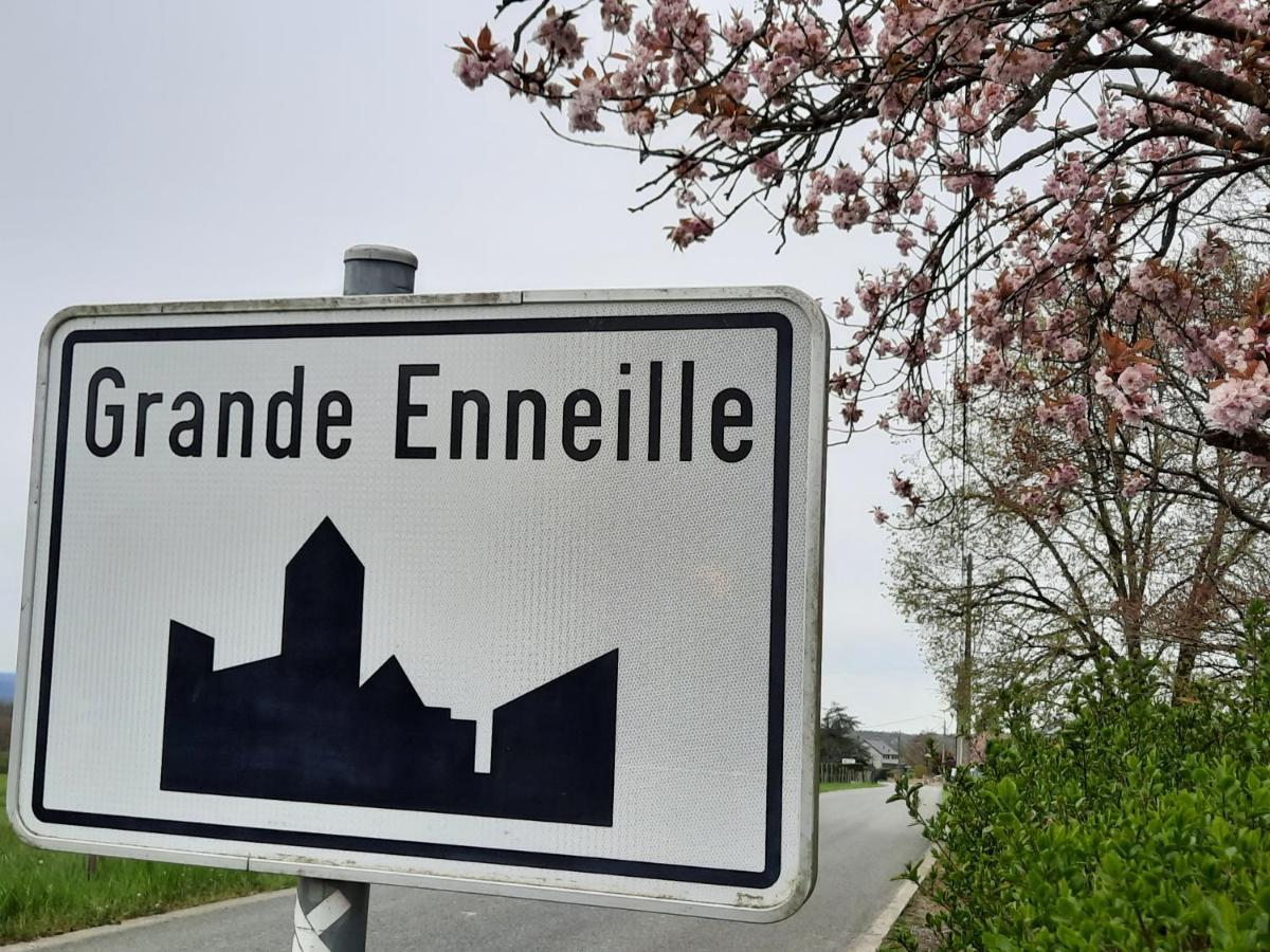 Aux Saveurs D'Enneille Bed & Breakfast ดูร์บี ภายนอก รูปภาพ